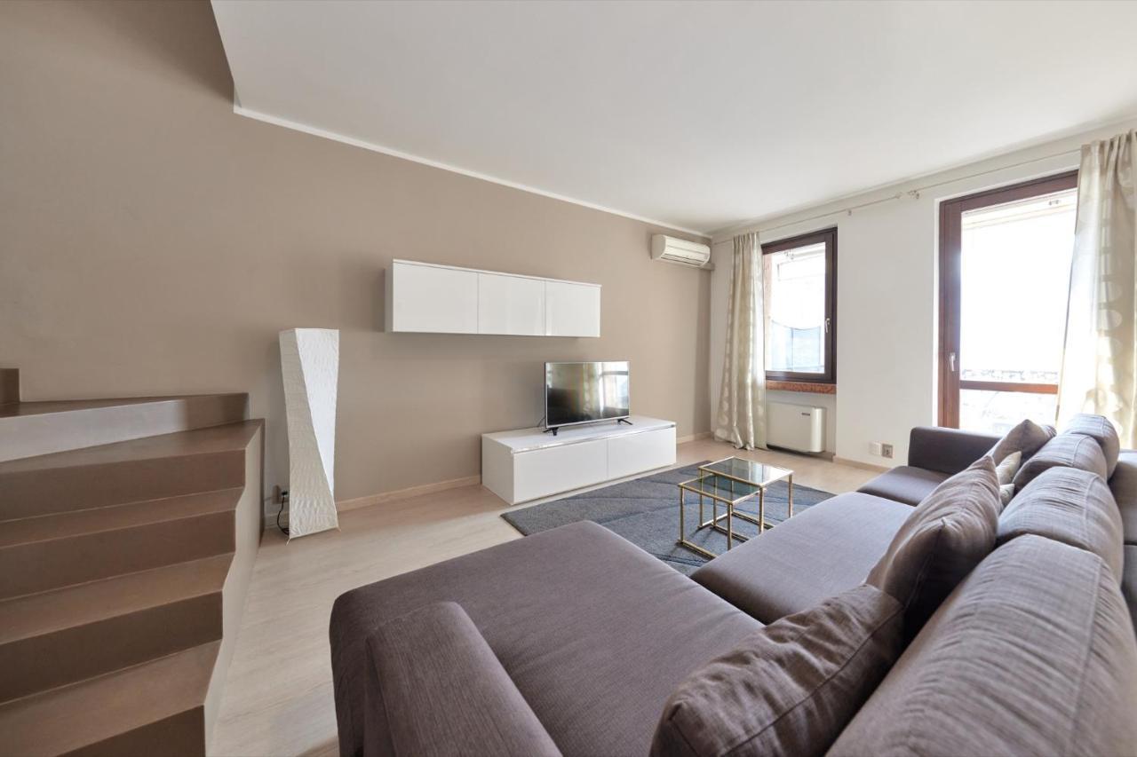 מאלצ'סינה Lake Front Casa Christina מראה חיצוני תמונה